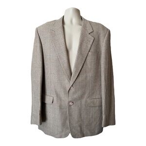 The English Sports Shop Bermuda Blazer Beige W/ Pink And Real Accents Men’s 42L